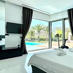 Leblanc Luxurious Beachfront By Goutos Luxury Living Ermióni