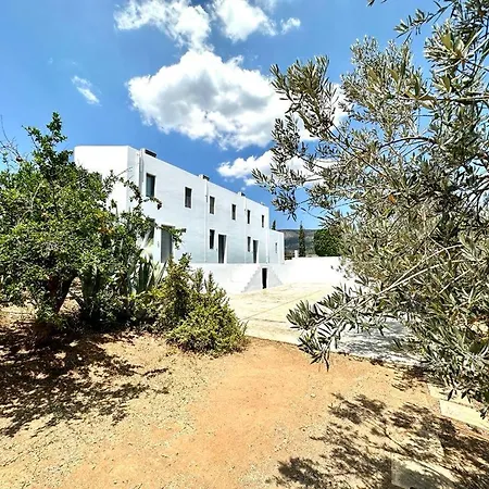 Leblanc Luxurious Beachfront By Goutos Luxury Living Villa *