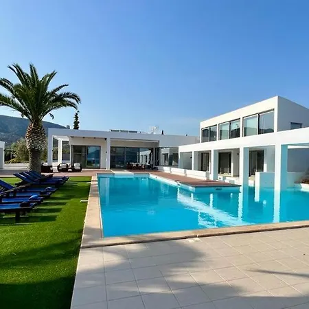 Leblanc Luxurious Beachfront By Goutos Luxury Living Villa *