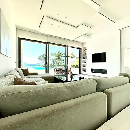 Leblanc Luxurious Beachfront By Goutos Luxury Living *