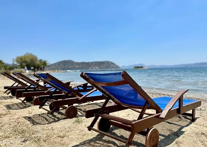 Villa Leblanc Luxurious Beachfront By Goutos Luxury Living