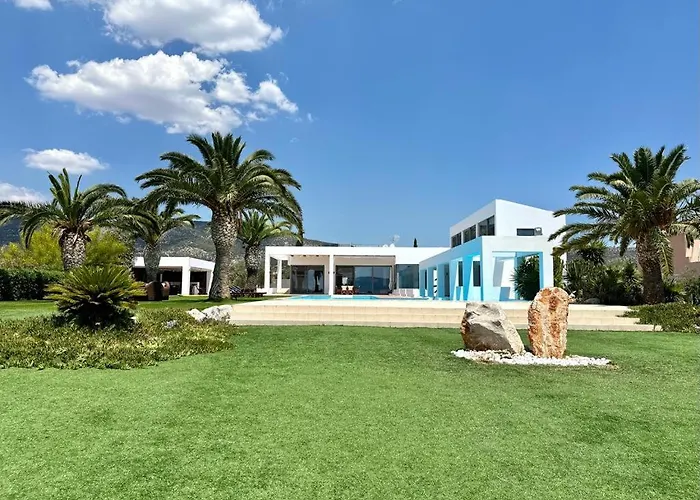 Leblanc Luxurious Beachfront By Goutos Luxury Living Villa *