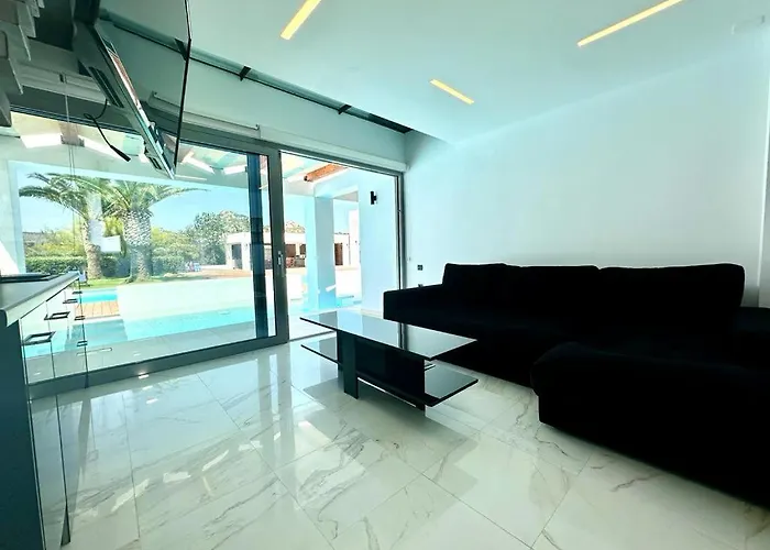 Leblanc Luxurious Beachfront By Goutos Luxury Living Villa