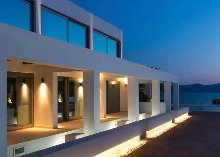 Leblanc Luxurious Beachfront By Goutos Luxury Living * Ermioni