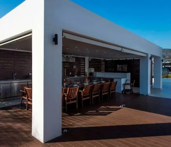 Leblanc Luxurious Beachfront By Goutos Luxury Living * Ermioni